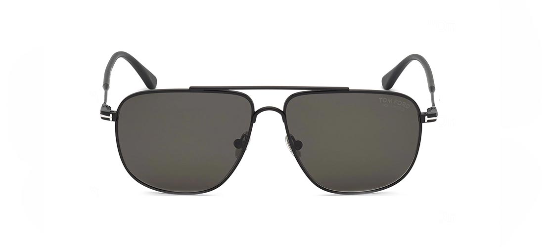 Tom-Ford-815-Len-02D-hoofd